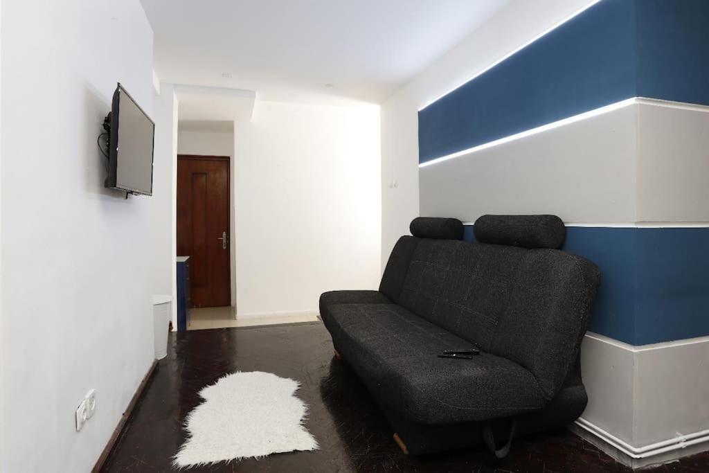 1 Bdrm Apartment In City Center Bukarest Exterior foto